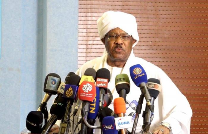 الخرطوم
      تحذر
      الأمم
      المتحدة
      من
      التعامل
      مع
      حكومة
      «الدعم
      السريع»
      الموازية