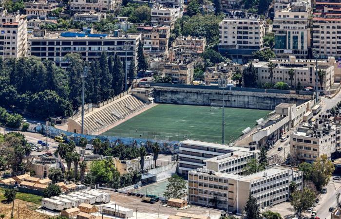 10
      قتلى
      بضربات
      إسرائيلية
      في
      جنوب
      لبنان