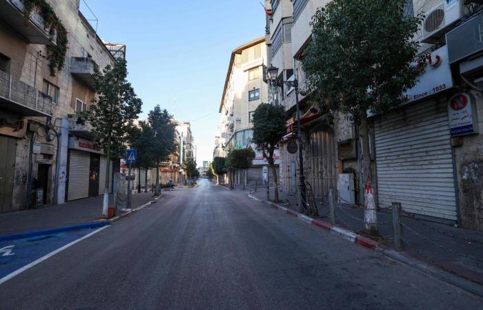 تشكيل
      الحكومة
      العراقية
      يصطدم
      بـ«فيتو»
      إيراني
      مفاجئ
