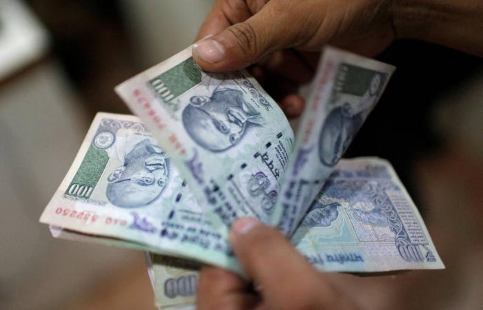 «جاهز»
      السعودية
      تتحول
      إلى
      الخسارة
      بـ2.4
      مليون
      دولار