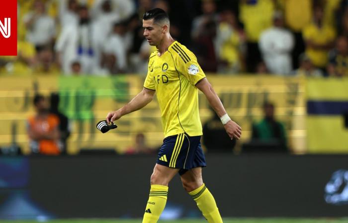 متابعة: تداول لقطات لرد فعل رونالدو بعد إهدار الفوز أمام الهلال