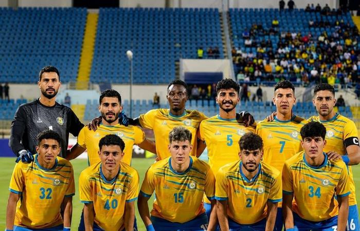 الدوري
      المصري:
      «هبوط»
      الإسماعيلي
      يُسلط
      الضوء
      على
      معاناة
      الأندية
      الشعبية