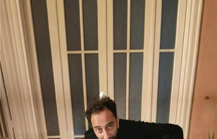 نزاع
      قضائي
      مستمر
      على
      مدار
      عقد
      بين
      أحمد
      عز
      وزينة