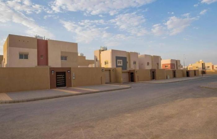 ارتفاع
      مبيعات
      التجزئة
      الأميركية
      في
      أبريل
      مدفوعاً
      بتضخم
      الطاقة
      الناجم
      عن
      الحرب
