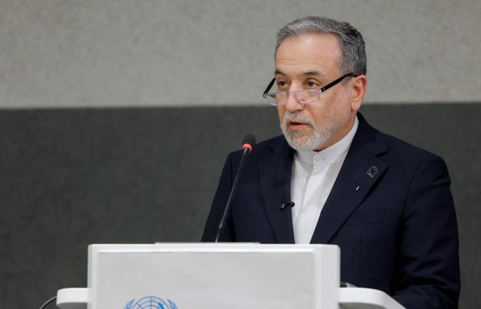 وزير خارجية إيران: "التواطؤ مع إسرائيل أمر لا يُغتفر"