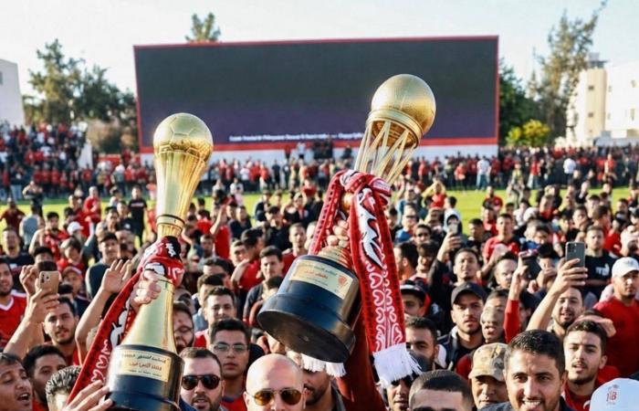 مباراة
      لكرة
      القدم
      تتحول
      إلى
      أزمة
      سياسية
      واشتباكات
      في
      العاصمة
      الليبية