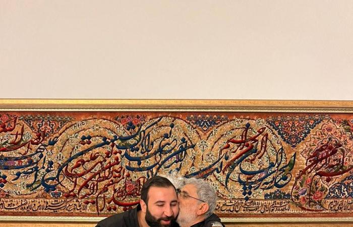 القصة
      الكاملة
      لاعتقال
      السعدي...
      «منسق
      هجمات»
      في
      3
      قارات
