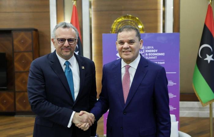 أميركا
      تدفع
      نحو
      تثبيت
      اتفاق
      «الميزانية
      الموحدة»
      في
      ليبيا