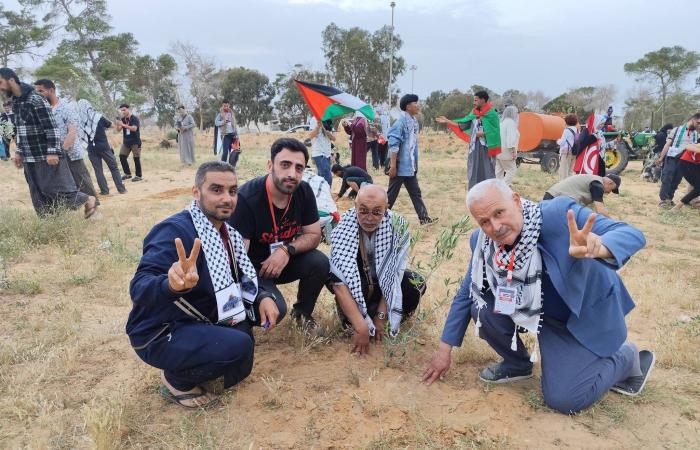 السافنا:
      «الدعم
      السريع»
      في
      حالة
      انهيار...
      والانشقاقات
      مستمرة