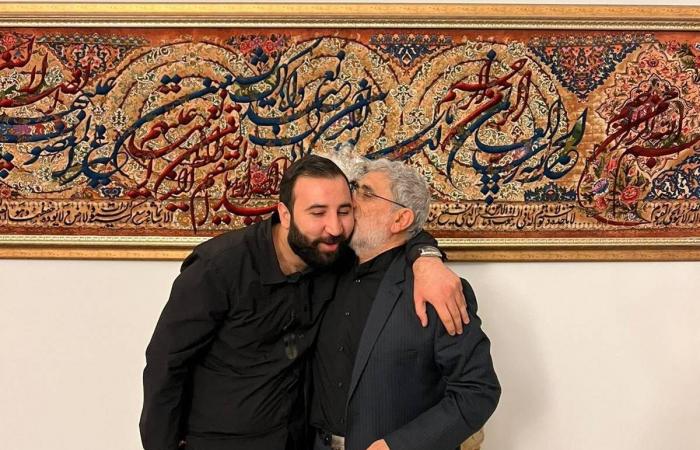 تسارع
      سقوط
      قادة
      من
      الصف
      الأول
      في
      نظام
      الأسد