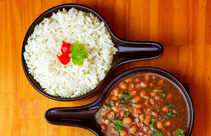 طعام
      المواساة
      و«الطبطبة»...
      مأكولات
      تمنح
      الراحة
      للنفس
      والجسد