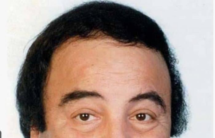 الوسط
      الفني
      المصري
      يُجدد
      المطالبة
      بحق
      «الأداء
      العلني»