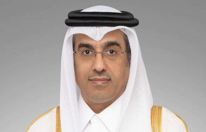 وزير العمل: سعي متواصل للارتقاء بمستوى العمالة الوافدة إلى قطر