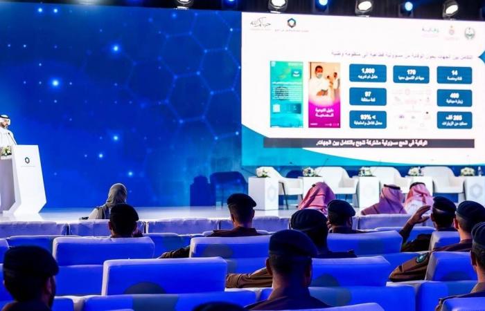 أكرم
      العامري
      لـ«الشرق
      الأوسط»:
      توحيد
      القرار
      العسكري
      مفتاح
      استقرار
      اليمن