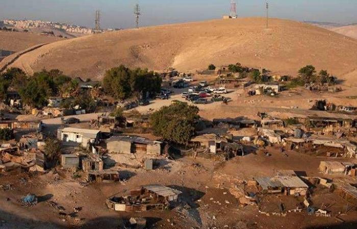حاجز
      إسرائيلي
      يعتقل
      ثلاثة
      لبنانيين
      في
      جنوب
      البلاد
