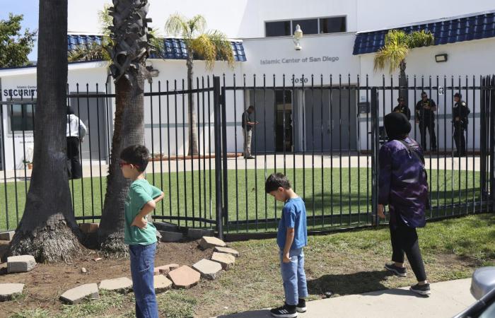 تحقيق CNN يكشف فيديو وبيانات منسوبة لمنفذي هجوم مسجد سان دييغو