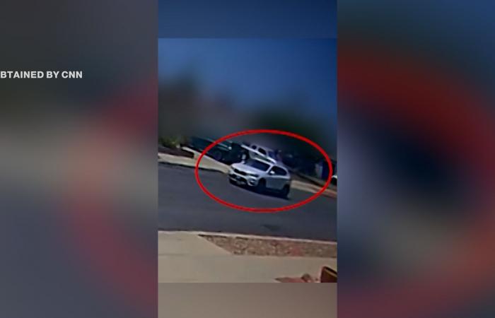 أُطلقت أعيرة نارية عدة.. كاميرا تظهر ما يبدو أنه جزء من هجوم مسجد سان دييغو