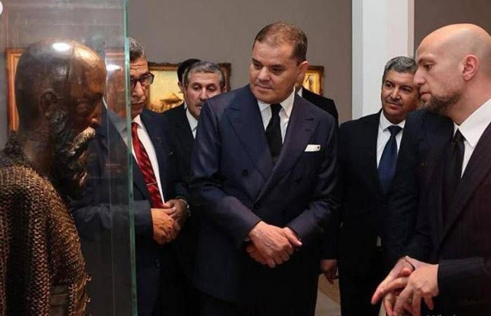 بوادر
      انفراجة
      في
      أزمة
      «قافلة
      غزة»
      بشرق
      ليبيا