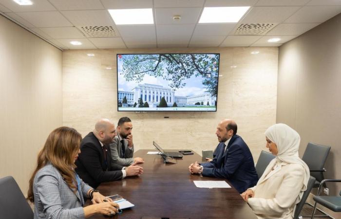 وزير الصحة يجتمع مع نظرائه ومسؤولين بمنظمة الصحة العالمية والوكالة الدولية للطاقة الذرية