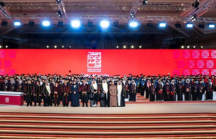 برعاية رئيس مجلس الوزراء وزير الخارجية.. المعهد الدبلوماسي بوزارة الخارجية يحتفل بتخريج 12 دبلوماسيا متميزا