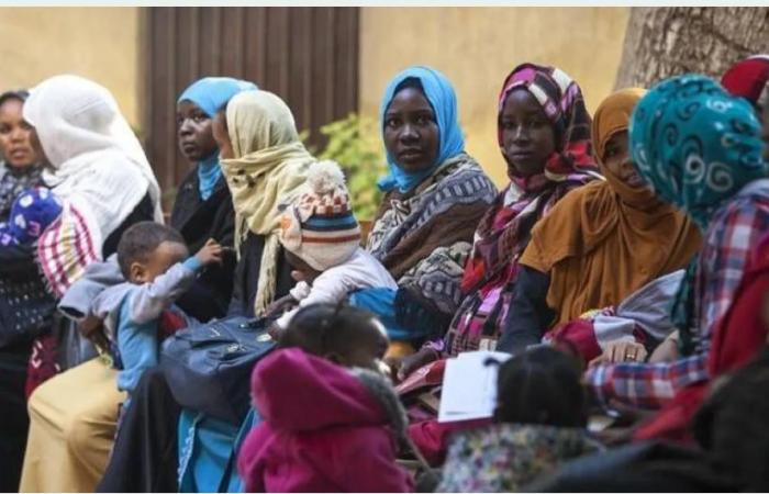 صدور
      قانون
      «تجريم
      الاستعمار
      الفرنسي»
      للجزائر
      في
      الجريدة
      الرسمية