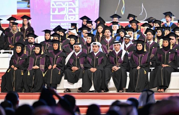 برعاية رئيس مجلس الوزراء وزير الخارجية.. المعهد الدبلوماسي بوزارة الخارجية يحتفل بتخريج 12 دبلوماسيا متميزا