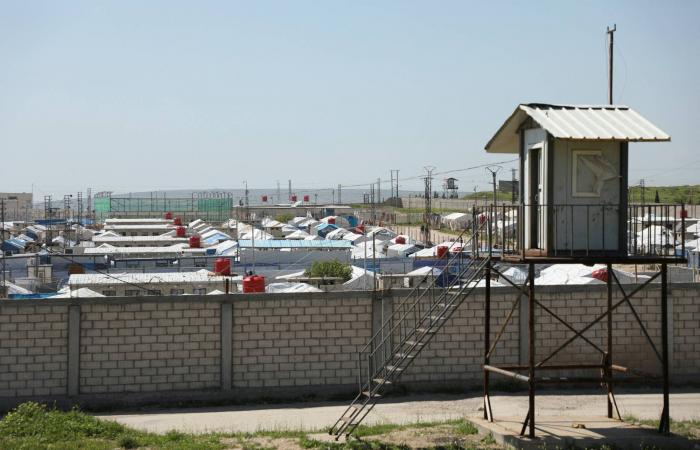سوريا:
      المجموعة
      الأخيرة
      من
      النساء
      والأطفال
      الأستراليين
      تُغادر
      مخيم
      روج
