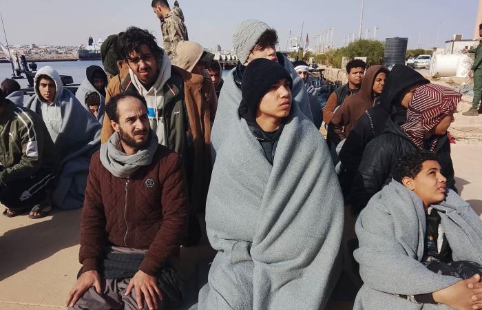 «الأعلى
      للدولة»
      الليبي
      يفشل
      في
      عزل
      رئيس
      «الرقابة
      الإدارية»
