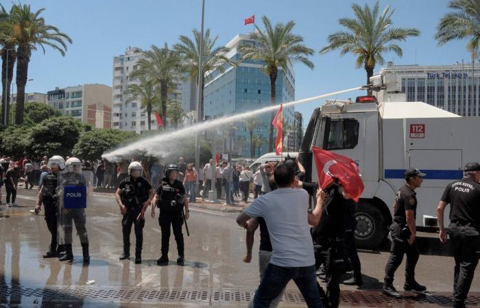 «شرق
      الكونغو»...
      «إيبولا»
      يتمدد
      والهجمات
      تتواصل