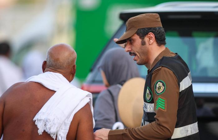 رجال
      أمن
      المشاعر
      المقدسة...
      سواعد
      تحمي
      وتحن
      على
      ضيوف
      الرحمن