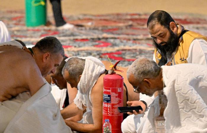 الملك
      سلمان:
      نشكر
      الله
      أن
      شرَّفنا
      بخدمة
      الحرمين
      ورعاية
      حجاج
      بيته
      الحرام
