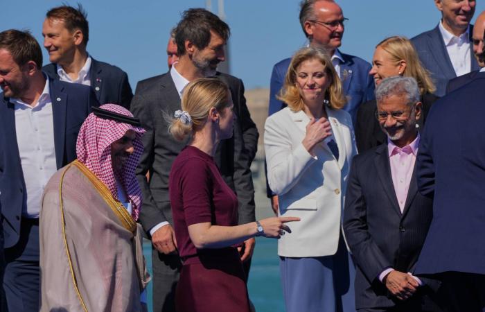 محكمة
      فرنسية
      تدين
      الباحث
      الإسلامي
      فرانسوا
      بورجا
      بتهمة
      «تمجيد
      الإرهاب»