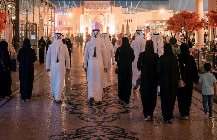 تجنب إزعاج الآخرين.. "الداخلية" تنشر إرشادات السلامة في مناطق التجمعات العامة