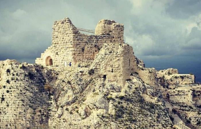 لبنان
      وإسرائيل
      يتقدمان
      نحو
      ترتيبات
      أمنية
      برعاية
      أميركية