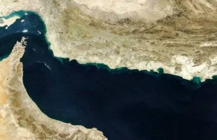 هيئات اقتصادية دولية تحذّر من نقص حاد في الوقود خلال الصيف إذا بقي مضيق هرمز مغلقا