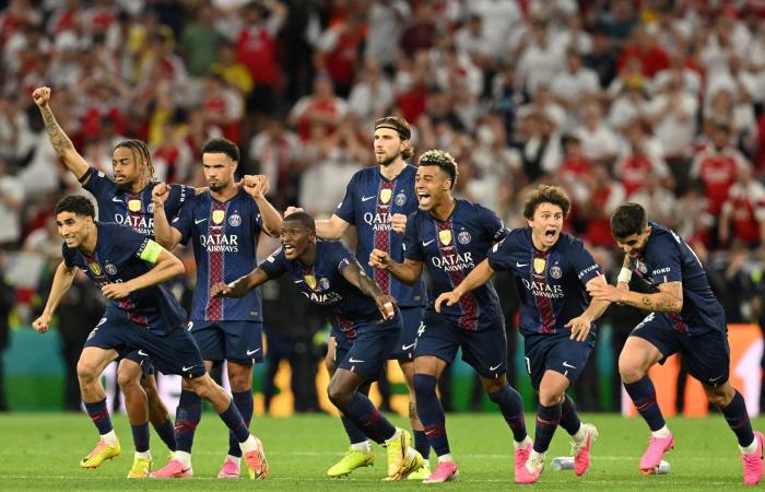 إنريكي
      بعد
      اللقب
      الأوروبي
      الثاني:
      لا
      أهتم
      بلقب
      أسطورة!