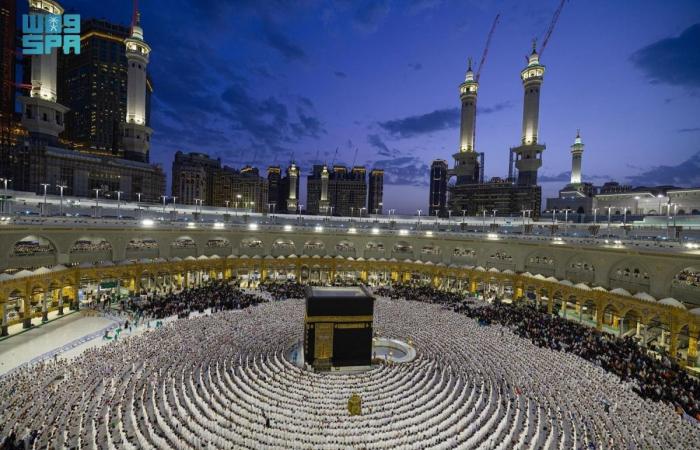السعودية تحدد آخر موعد لإصدار تأشيرات العمرة