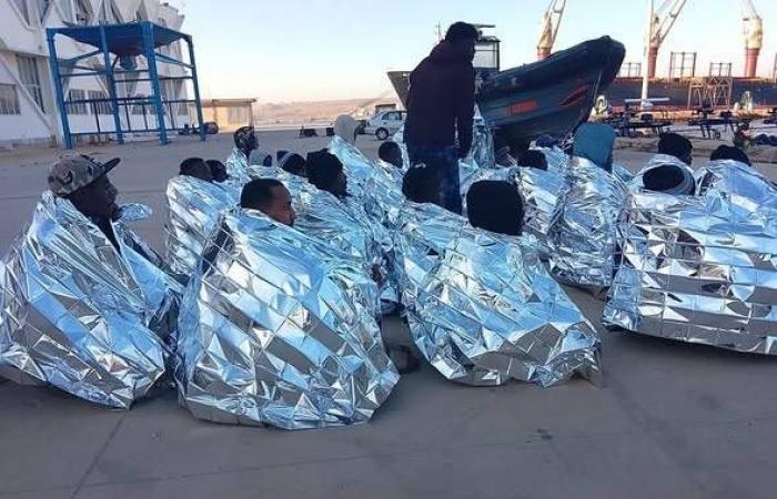 تحركات
      حكومية
      ورقابية
      في
      غرب
      ليبيا
      وشرقها
      لتطويق
      «أزمة
      الوقود»