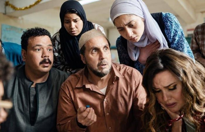اتهامات
      «الإساءة
      للأحكام
      الدينية»
      تلاحق
      فيلم
      «برشامة»
      برلمانياً