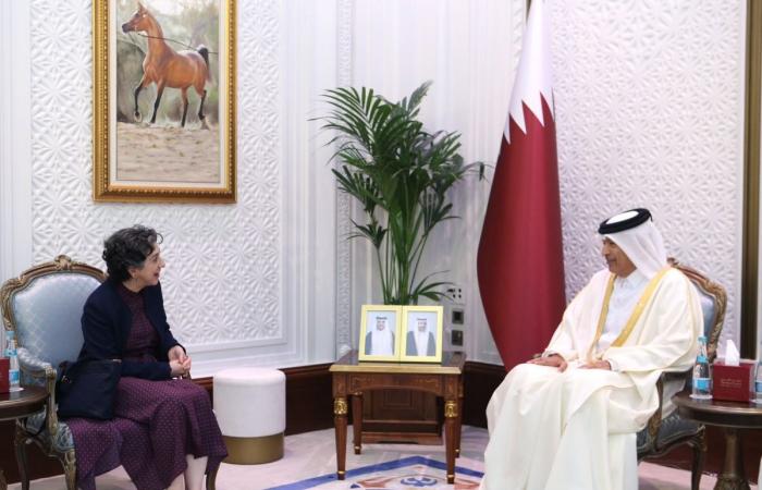 رئيس مجلس الشورى يجتمع مع سفيري فرنسا والبرتغال