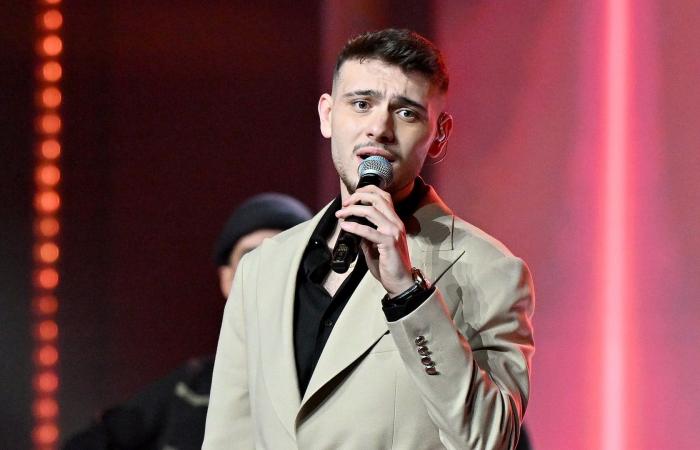 "عايش لعيونك".. "الشامي" يصدر أغنية مع لين الحايك وسط حالة ترقب لألبومه الأول