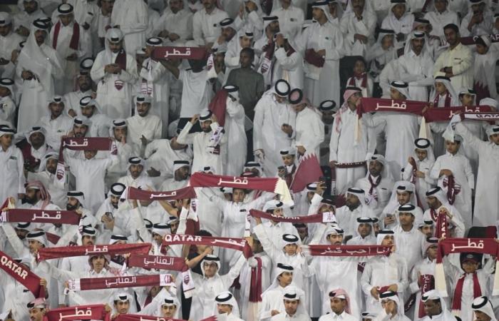 تشمل تذاكر السفر والفنادق.. اتفاقية لتمويل بعثة مشجعي قطر في كأس العالم 2026