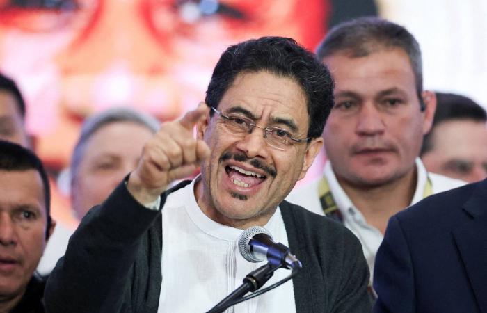 الولايات
      المتحدة
      تتعهد
      بدعم
      الرئيس
      البوليفي
      وسط
      مطالبات
      شعبية
      باستقالته