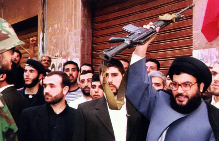 حين
      فتح
      حافظ
      الأسد
      بوابة
      لبنان
      أمام
      طهران
