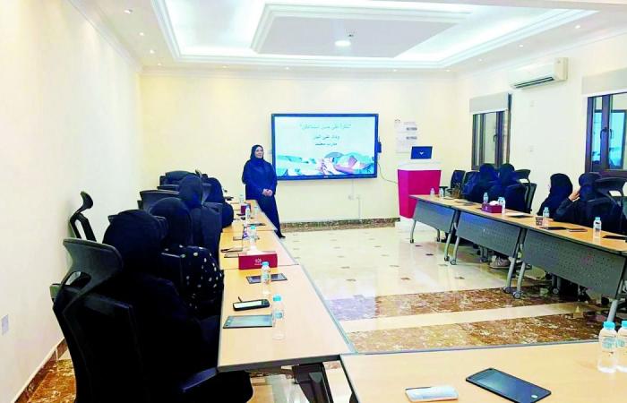 مركز الريادة للفتيات: تنمية مهارات الفتيات للمشاركة في التنمية