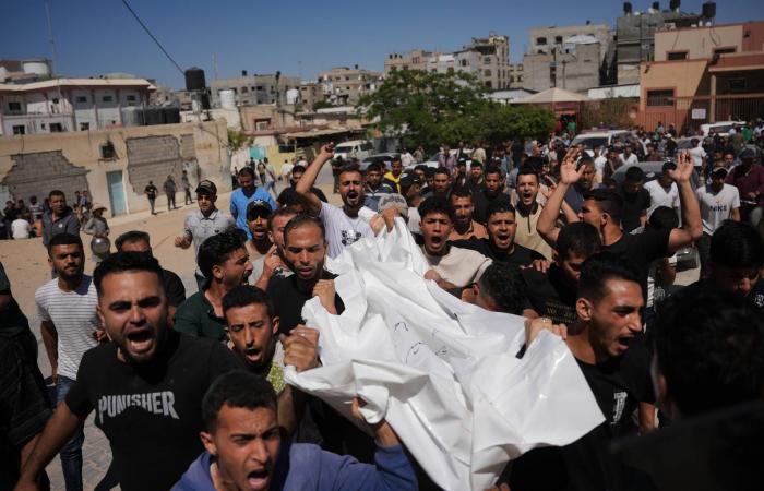مصادر:
      مقترح
      وسطاء
      غزة
      يضع
      السلاح
      «بنداً
      أول»
      في
      لقاءات
      القاهرة