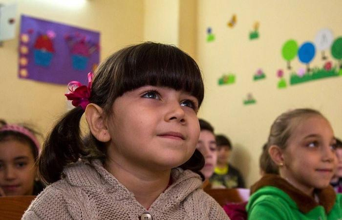 البرهان
      يبحث
      مع
      مبعوث
      الأمم
      المتحدة
      جهود
      إنهاء
      الحرب
      في
      السودان