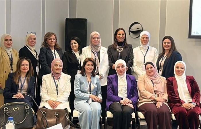 «حصة
      الرئيس»
      ترجئ
      جلسات
      البرلمان
      السوري
