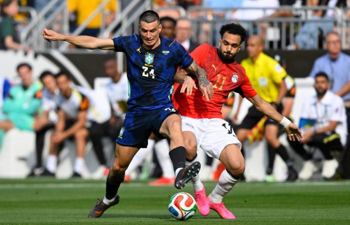 مصادر
      «الشرق
      الأوسط»:
      نسبة
      بقاء
      إنزاغي
      في
      الهلال
      تتزايد