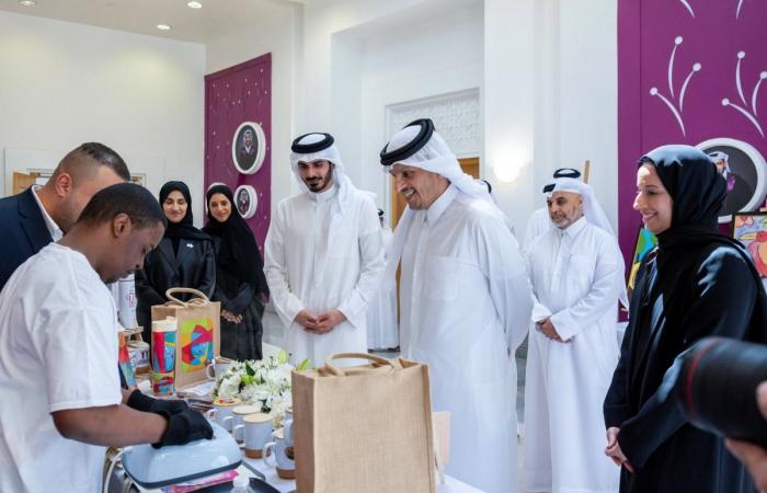 رئيس الوزراء: سرّني حضور حفل تخريج أبنائنا وبناتنا من مركز الشفلح وأؤكد أننا في قطر نفخر بهم